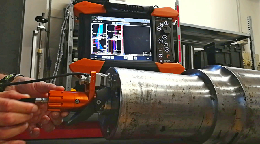 Доступ датчика PAUT к оси поезда с обоих торцов